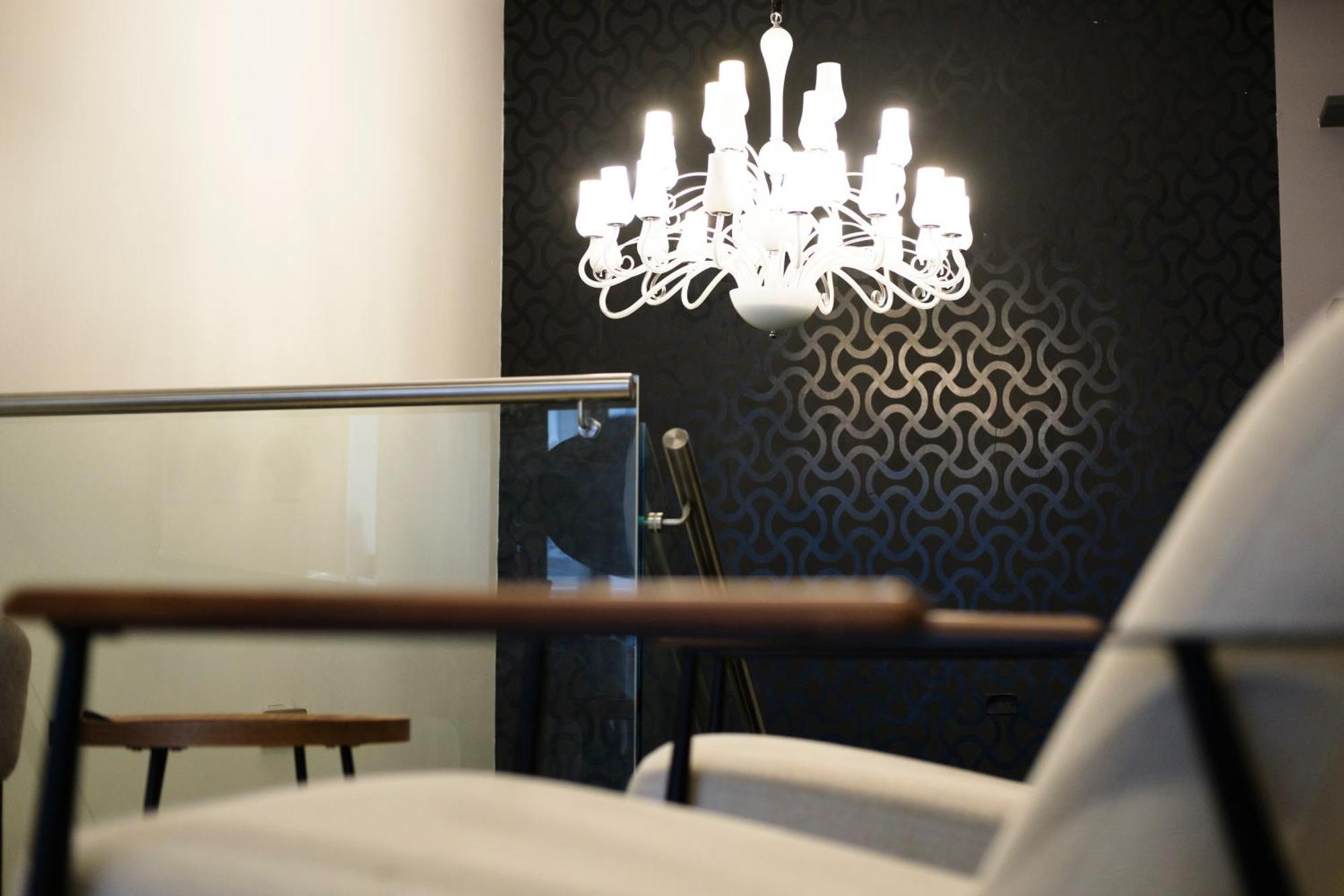 Hotel Terrado Lyon — Photos 1